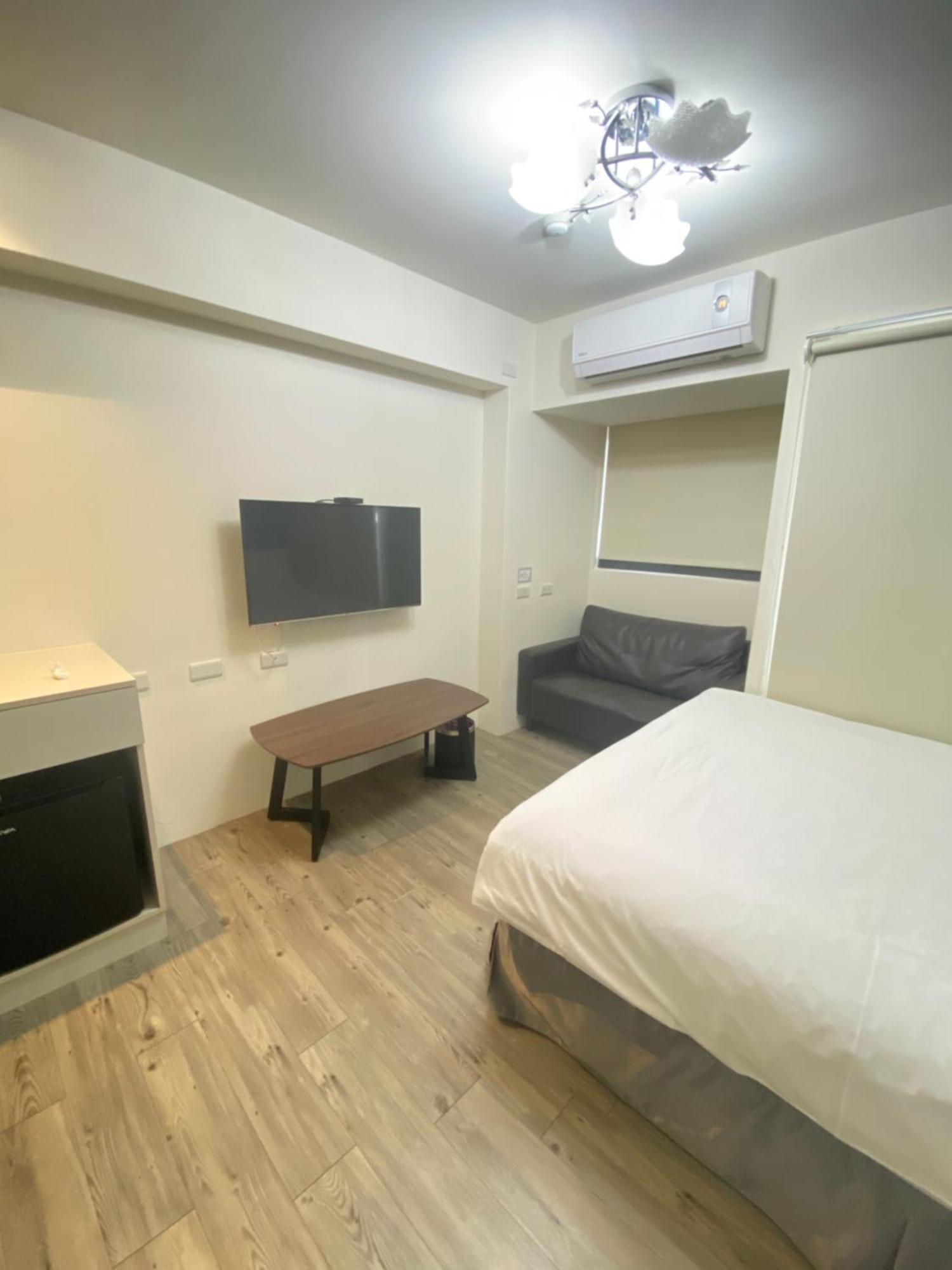 逢甲 Toy Room Taichung Exteriör bild